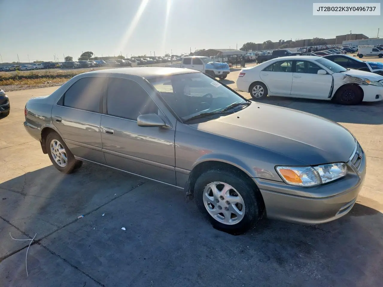JT2BG22K3Y0496737 2000 Toyota Camry Le