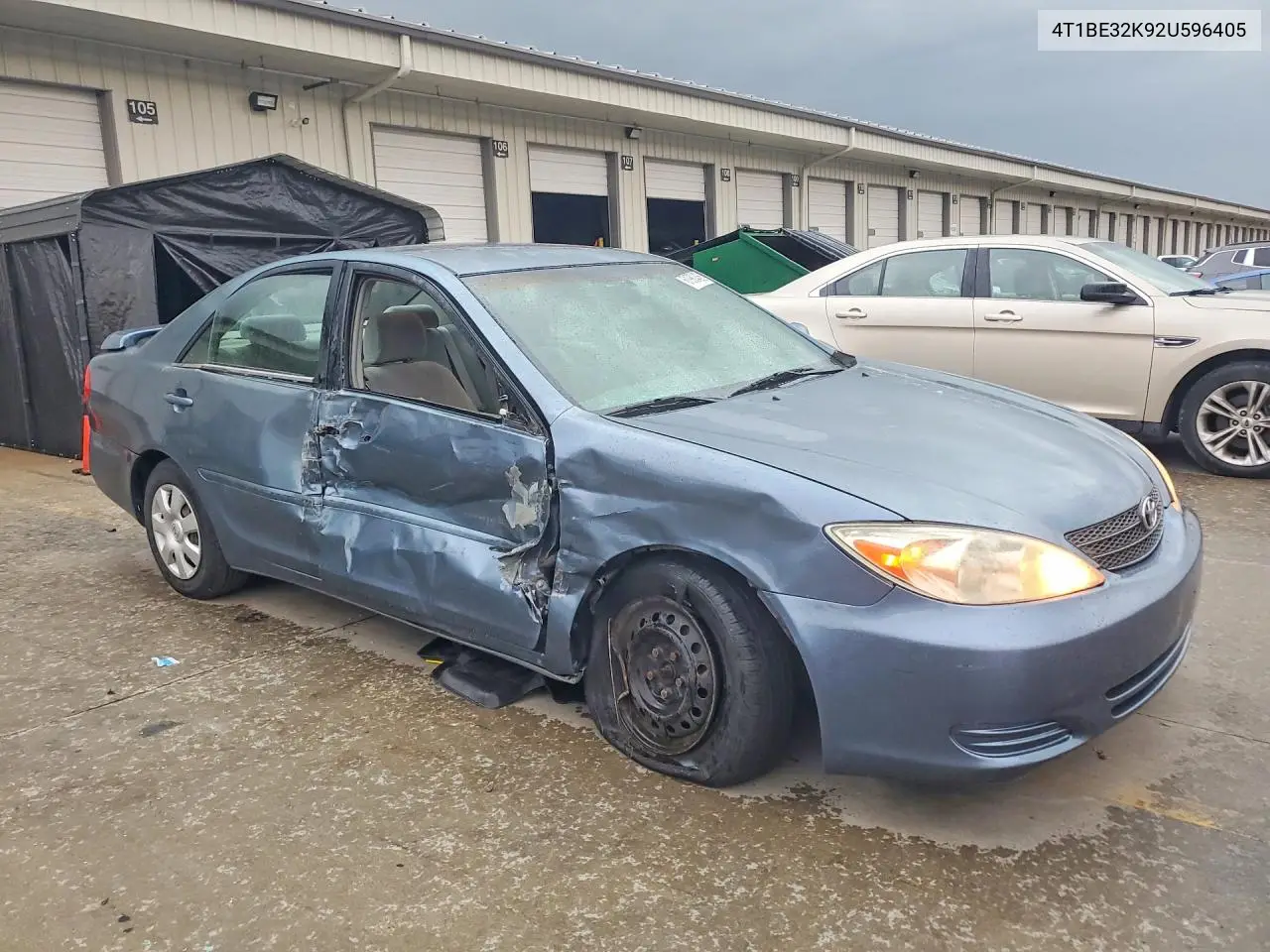 2002 Toyota Camry Le VIN: 4T1BE32K92U596405 Lot: 61980456