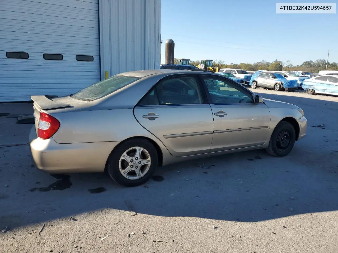 4T1BE32K42U594657 2002 Toyota Camry Le