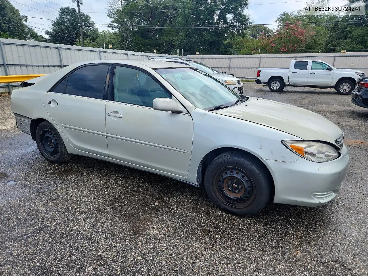 2003 Toyota Camry Le VIN: 4T1BE32K93U724241 Lot: 61898146