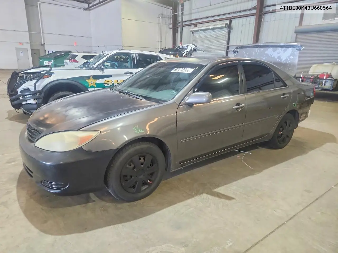 2003 Toyota Camry Le VIN: 4T1BE30K43U660564 Lot: 62198966