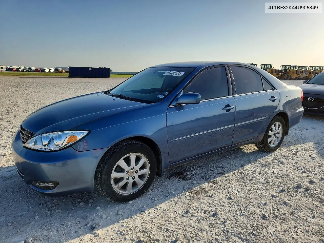 2004 Toyota Camry Xle VIN: 4T1BE32K44U906849 Lot: 61881126