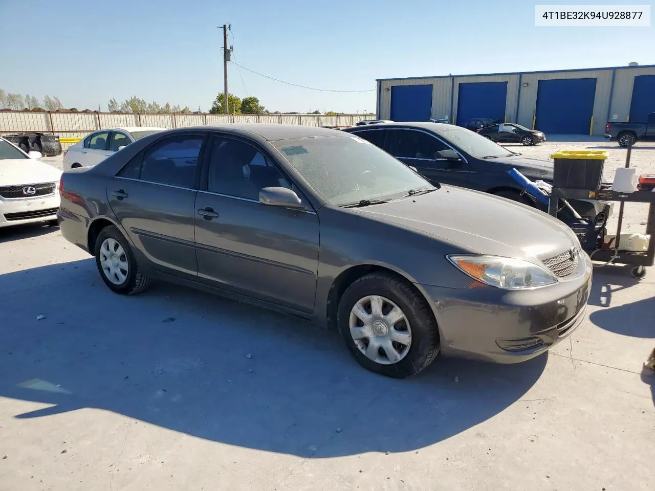 4T1BE32K94U928877 2004 Toyota Camry Le