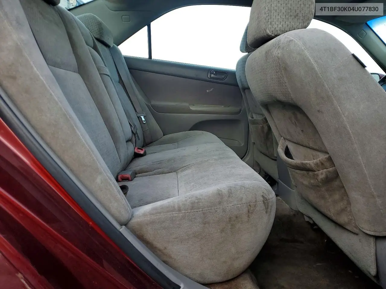 4T1BF30K04U077830 2004 Toyota Camry Le