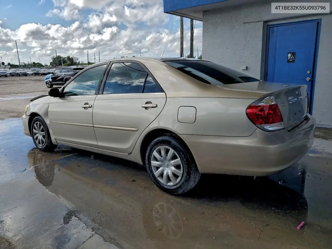 4T1BE32K55U093796 2005 Toyota Camry Le