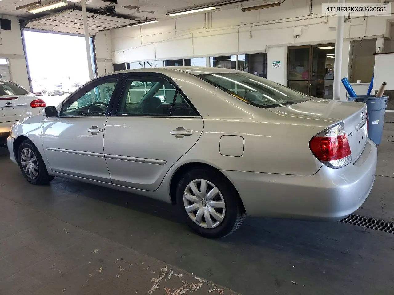 2005 Toyota Camry Le VIN: 4T1BE32KX5U630551 Lot: 60390856
