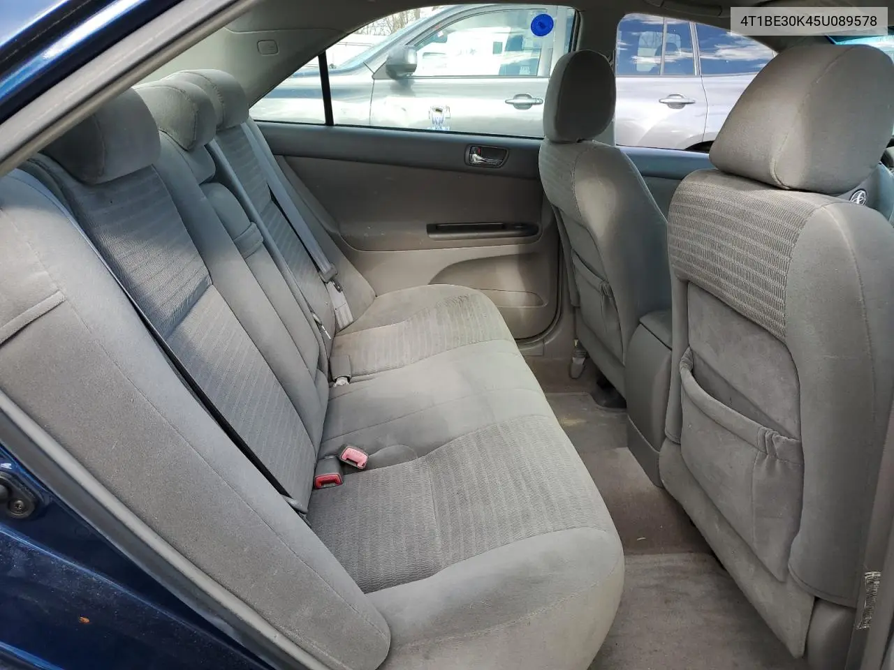 4T1BE30K45U089578 2005 Toyota Camry Le