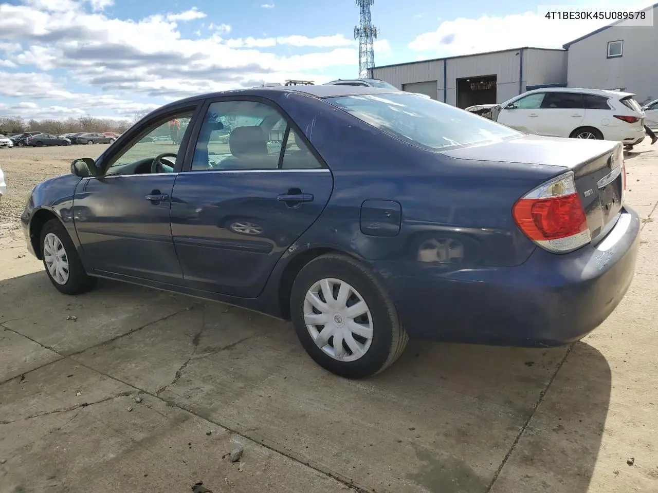 4T1BE30K45U089578 2005 Toyota Camry Le