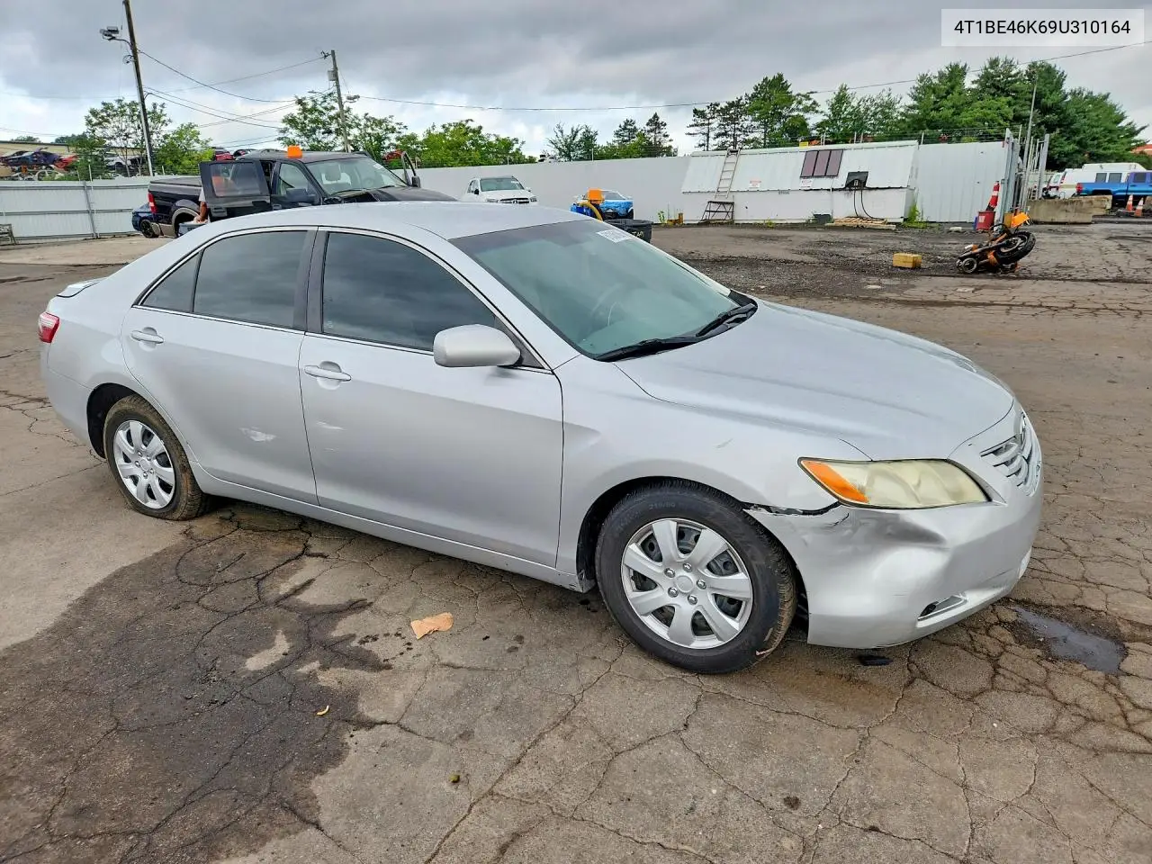 4T1BE46K69U310164 2009 Toyota Camry Le