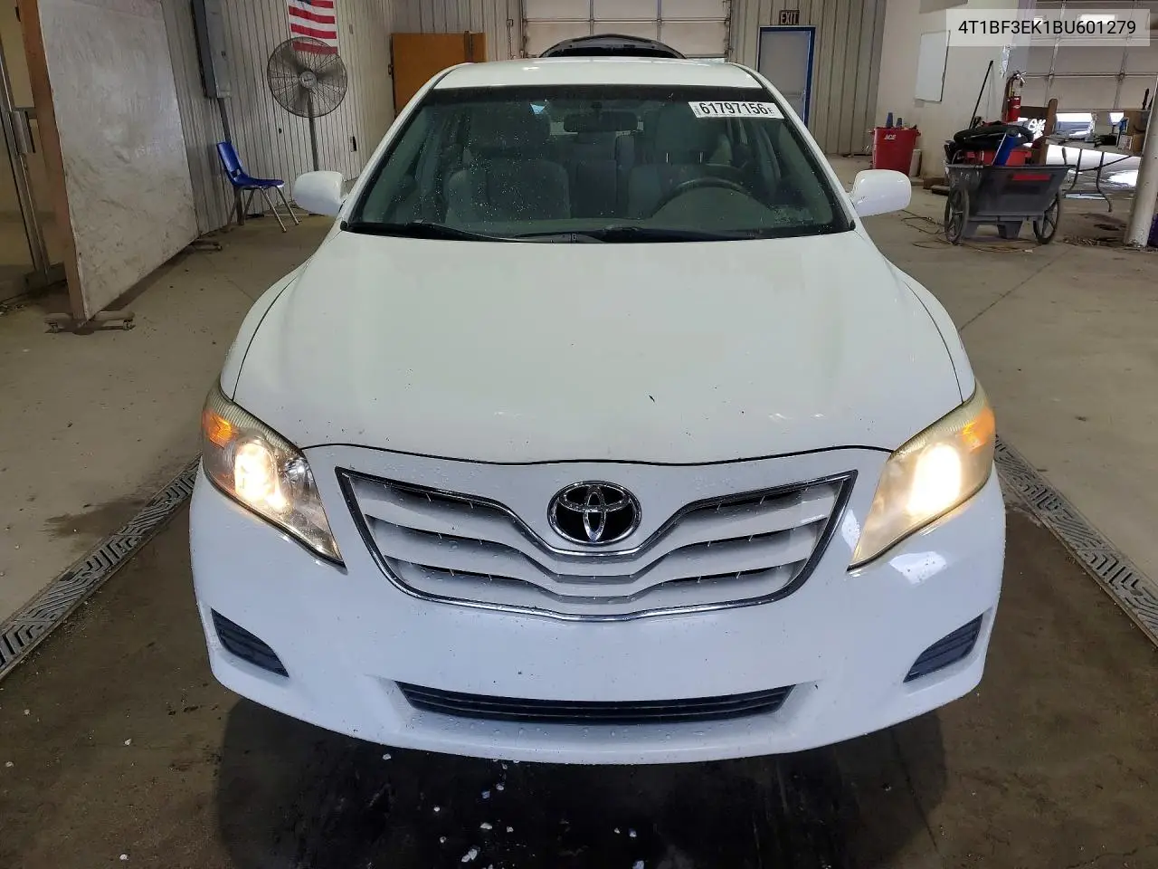 2011 Toyota Camry Le VIN: 4T1BF3EK1BU601279 Lot: 61797156