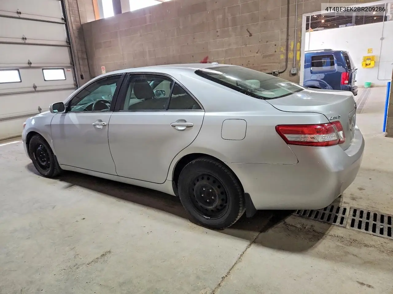 2011 Toyota Camry Le VIN: 4T4BF3EK2BR209286 Lot: 62275736