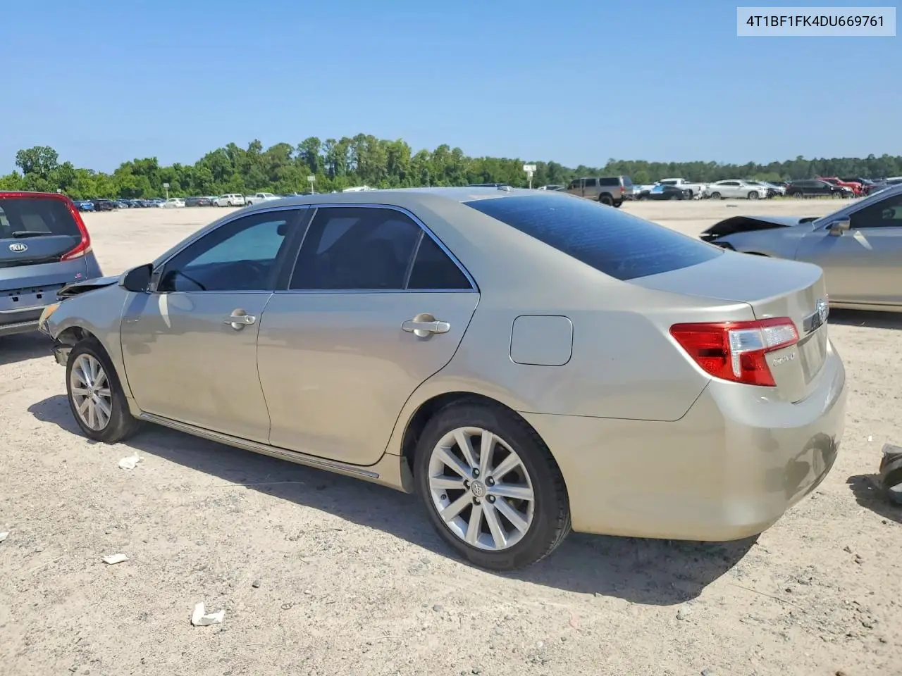 2013 Toyota Camry Xle VIN: 4T1BF1FK4DU669761 Lot: 61782156