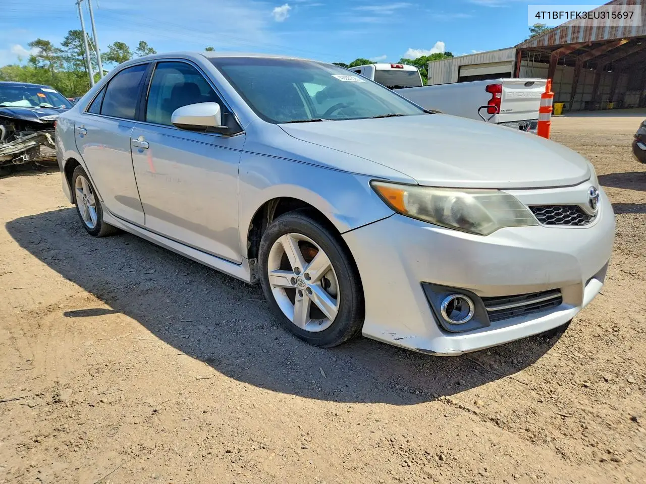 4T1BF1FK3EU315697 2014 Toyota Camry Se