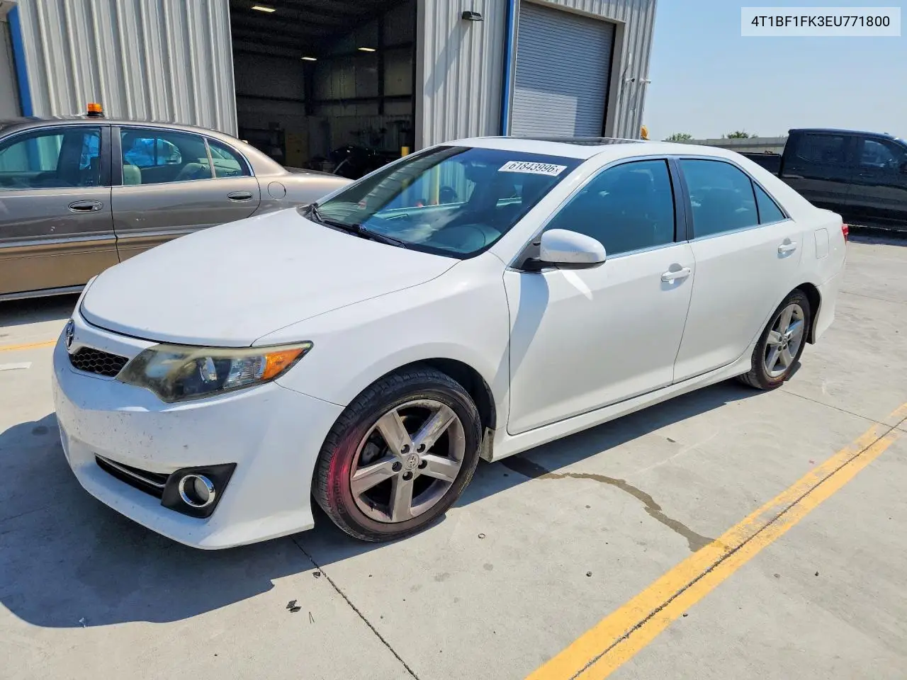 2014 Toyota Camry Se VIN: 4T1BF1FK3EU771800 Lot: 61843996