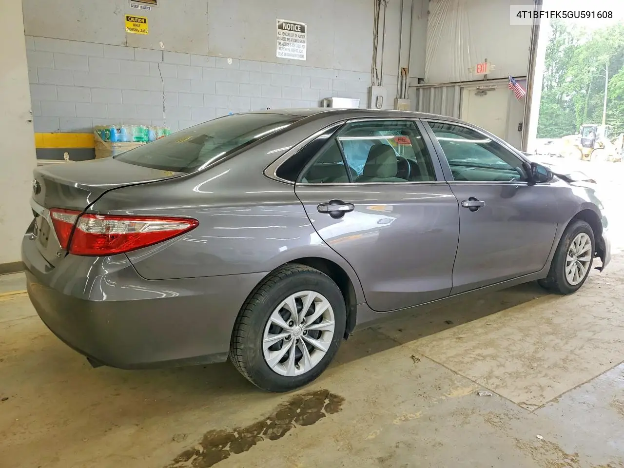 2016 Toyota Camry Le VIN: 4T1BF1FK5GU591608 Lot: 61957616