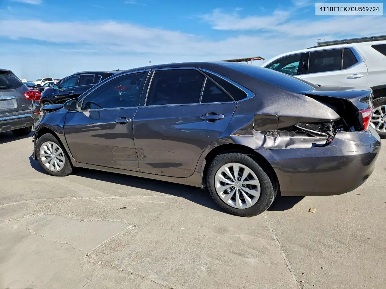 4T1BF1FK7GU569724 2016 Toyota Camry Le