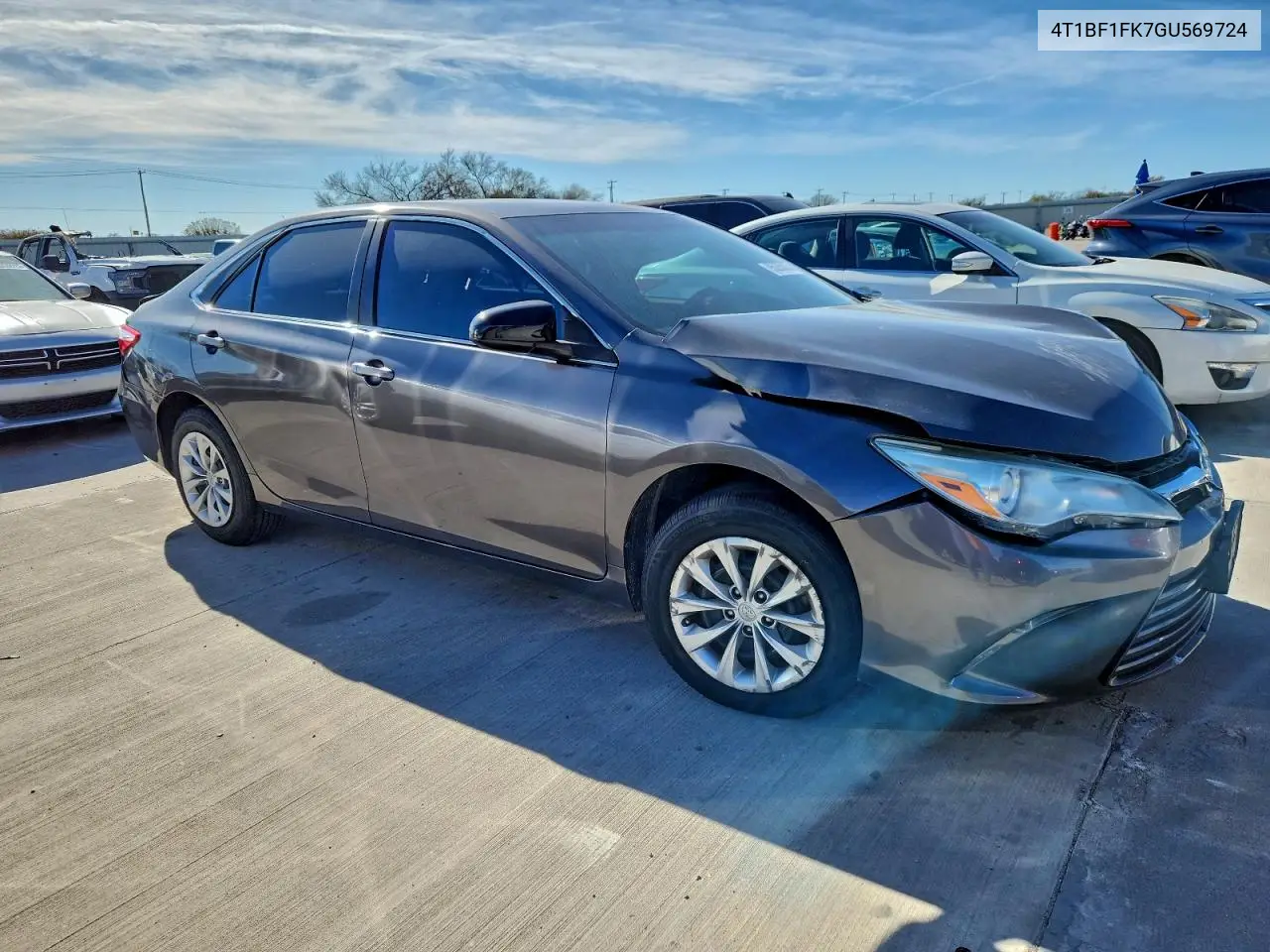 4T1BF1FK7GU569724 2016 Toyota Camry Le