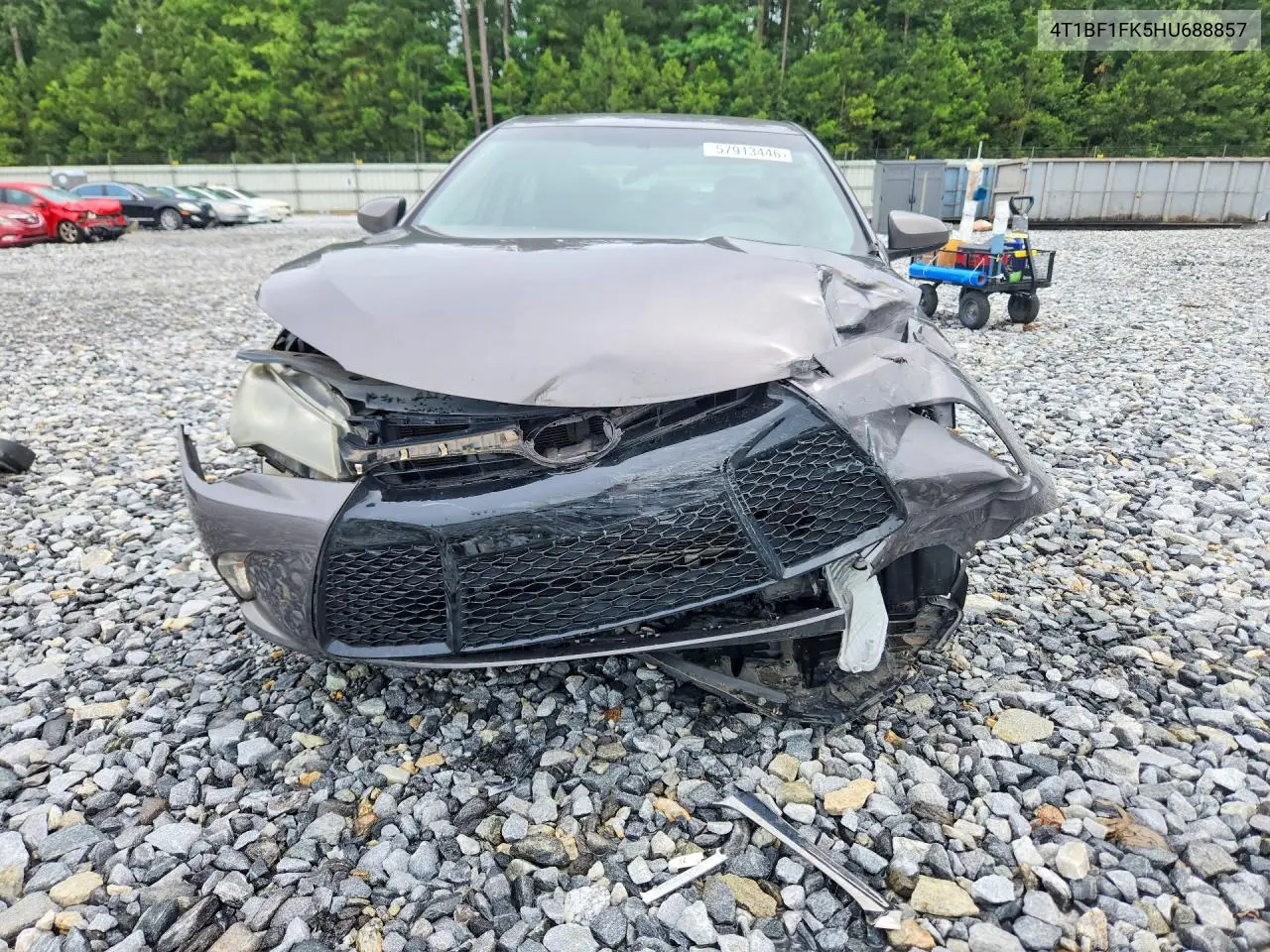 2017 Toyota Camry Se VIN: 4T1BF1FK5HU688857 Lot: 57913446