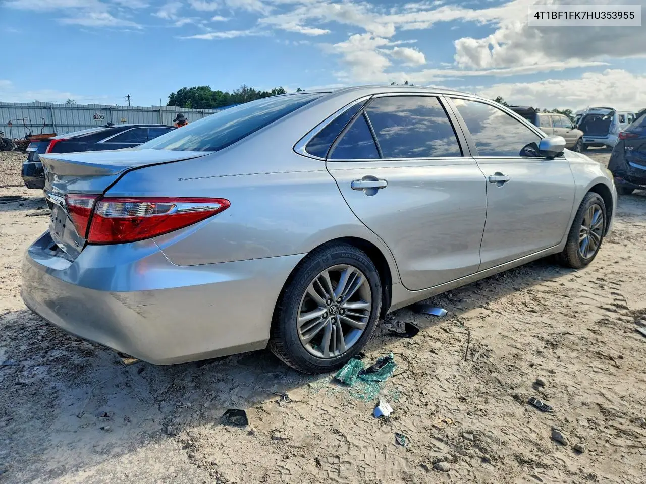 2017 Toyota Camry Se VIN: 4T1BF1FK7HU353955 Lot: 61121686