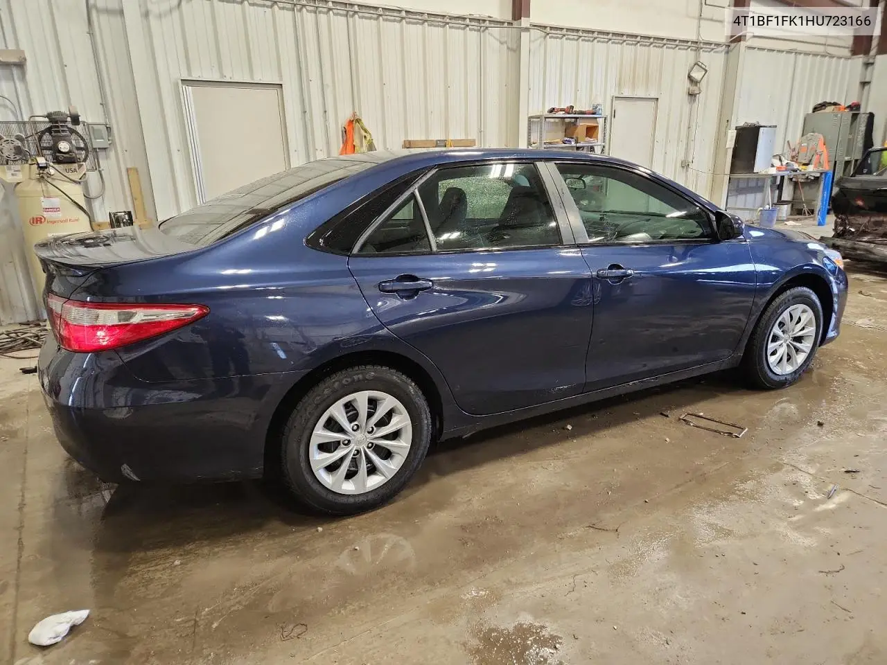 4T1BF1FK1HU723166 2017 Toyota Camry Le