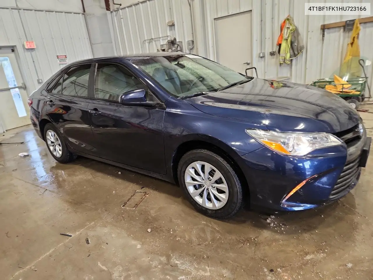 4T1BF1FK1HU723166 2017 Toyota Camry Le
