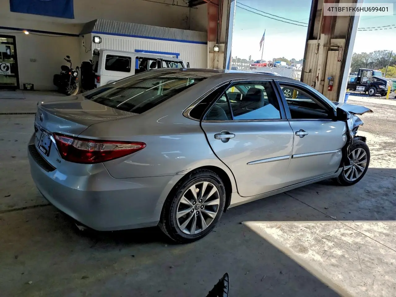 4T1BF1FK6HU699401 2017 Toyota Camry Le