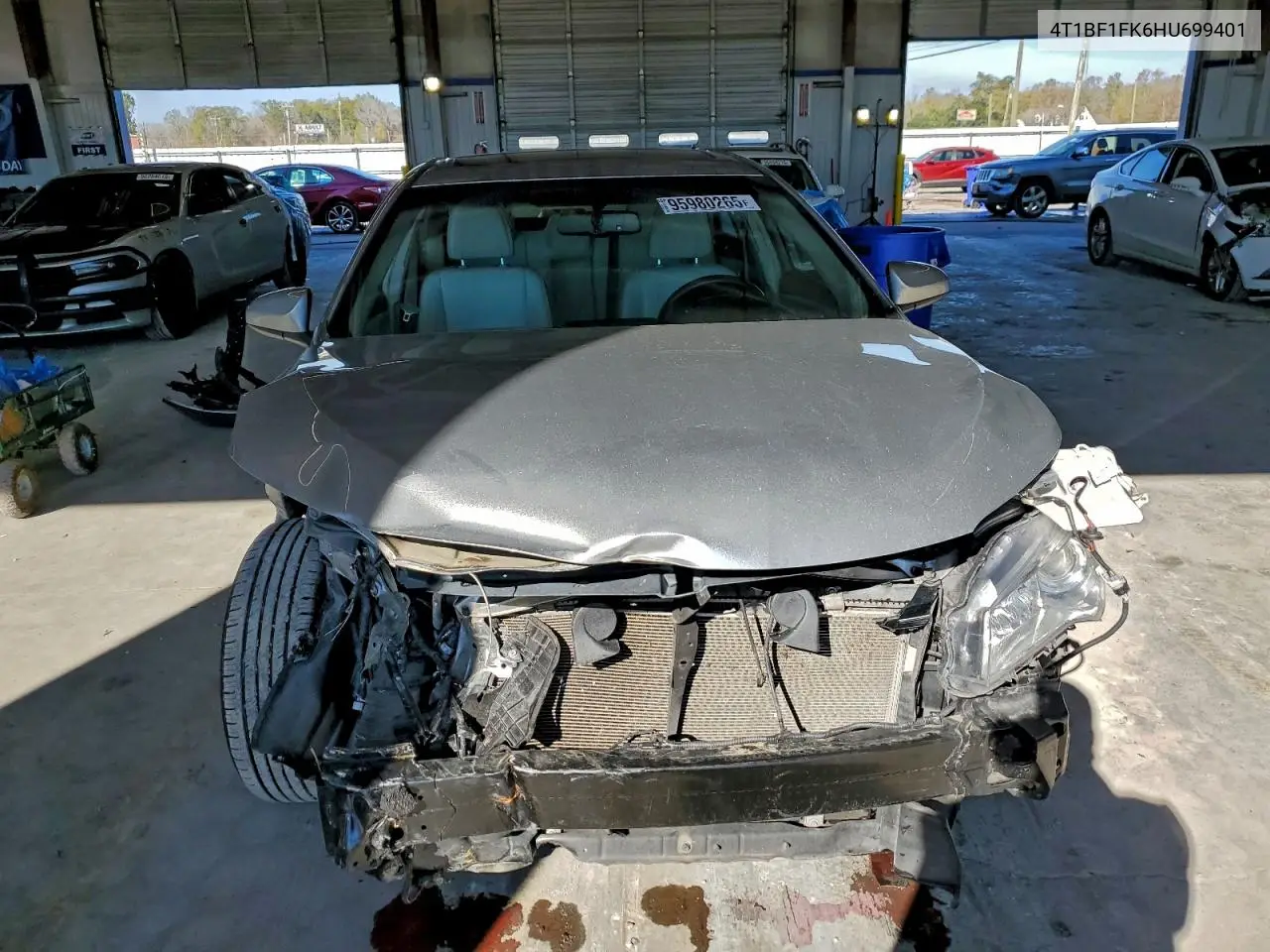 4T1BF1FK6HU699401 2017 Toyota Camry Le