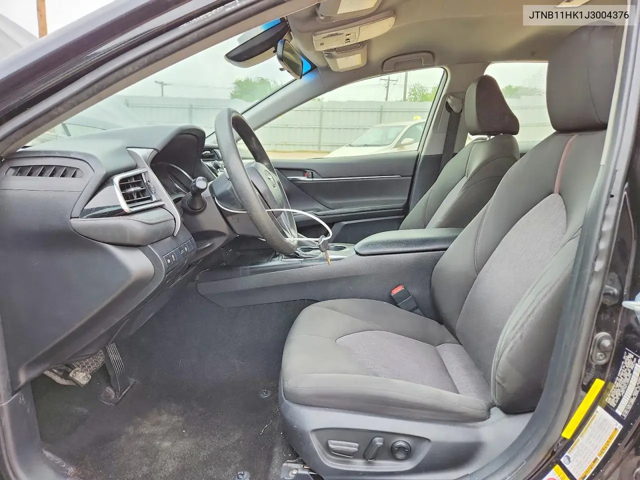 JTNB11HK1J3004376 2018 Toyota Camry Le