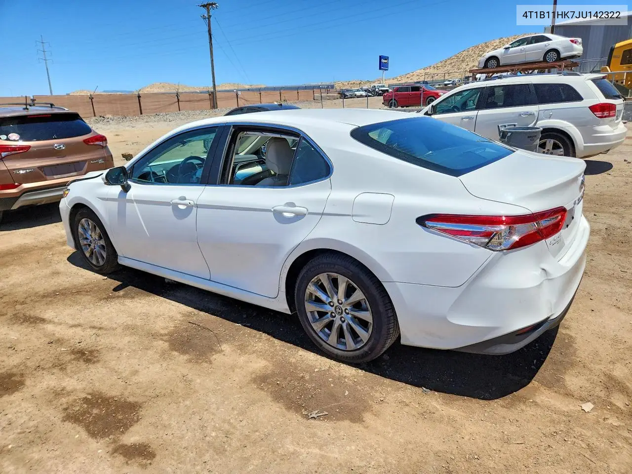 2018 Toyota Camry Le VIN: 4T1B11HK7JU142322 Lot: 57009396