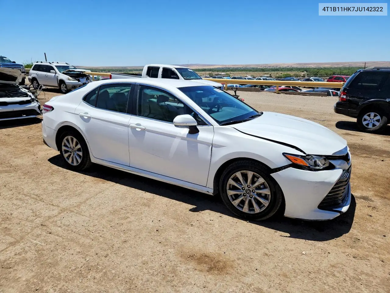 2018 Toyota Camry Le VIN: 4T1B11HK7JU142322 Lot: 57009396