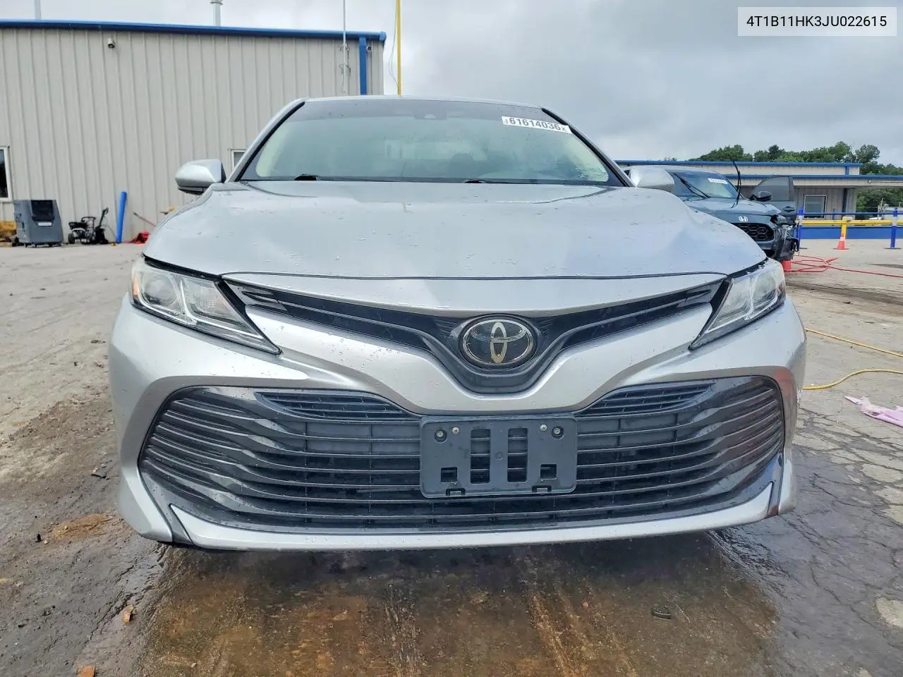 2018 Toyota Camry Le VIN: 4T1B11HK3JU022615 Lot: 61614036