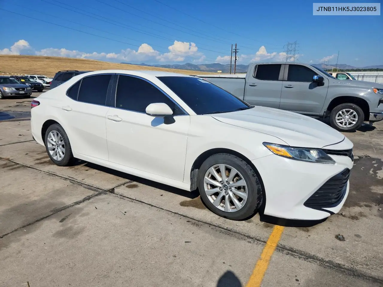 2018 Toyota Camry Le VIN: JTNB11HK5J3023805 Lot: 61960936