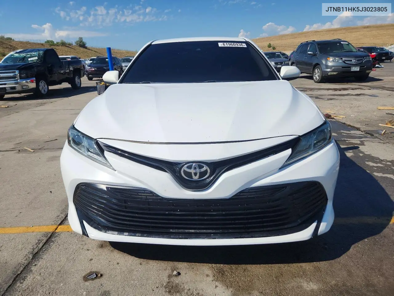 2018 Toyota Camry Le VIN: JTNB11HK5J3023805 Lot: 61960936