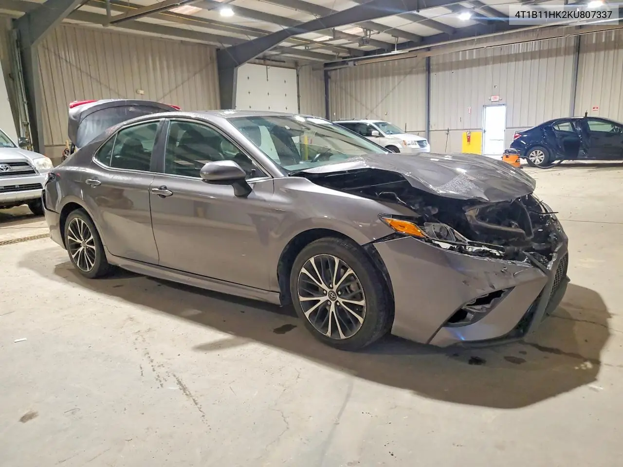 4T1B11HK2KU807337 2019 Toyota Camry