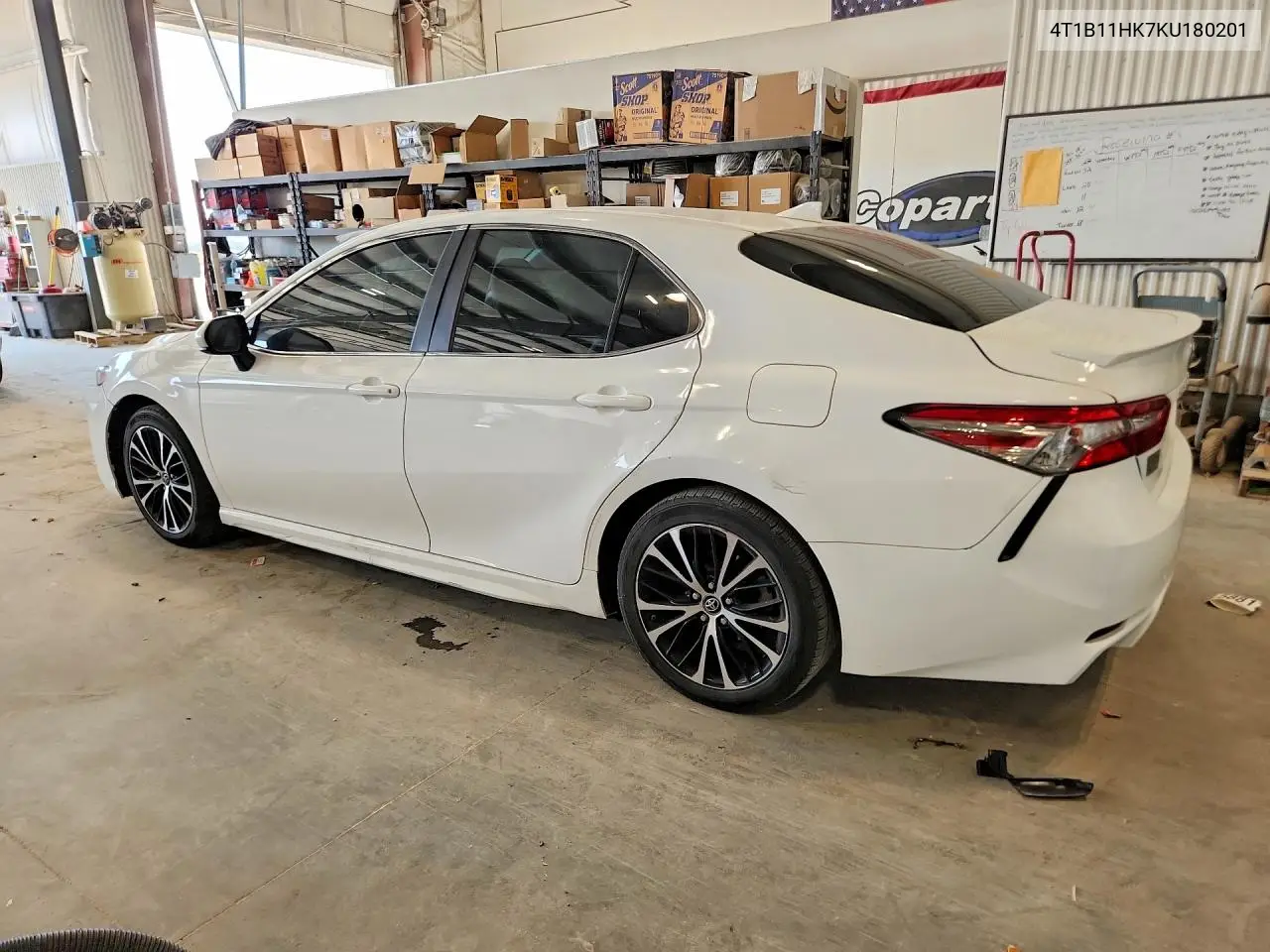 2019 Toyota Camry VIN: 4T1B11HK7KU180201 Lot: 57950656