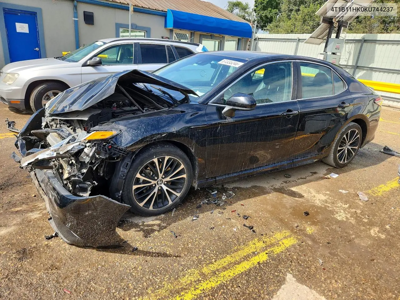 2019 Toyota Camry Se VIN: 4T1B11HK0KU744237 Lot: 61335246