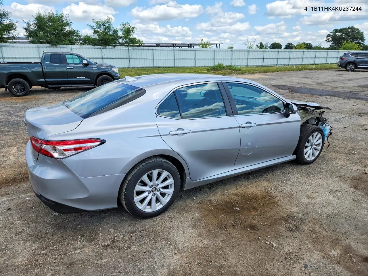 2019 Toyota Camry Le VIN: 4T1B11HK4KU237244 Lot: 61929376