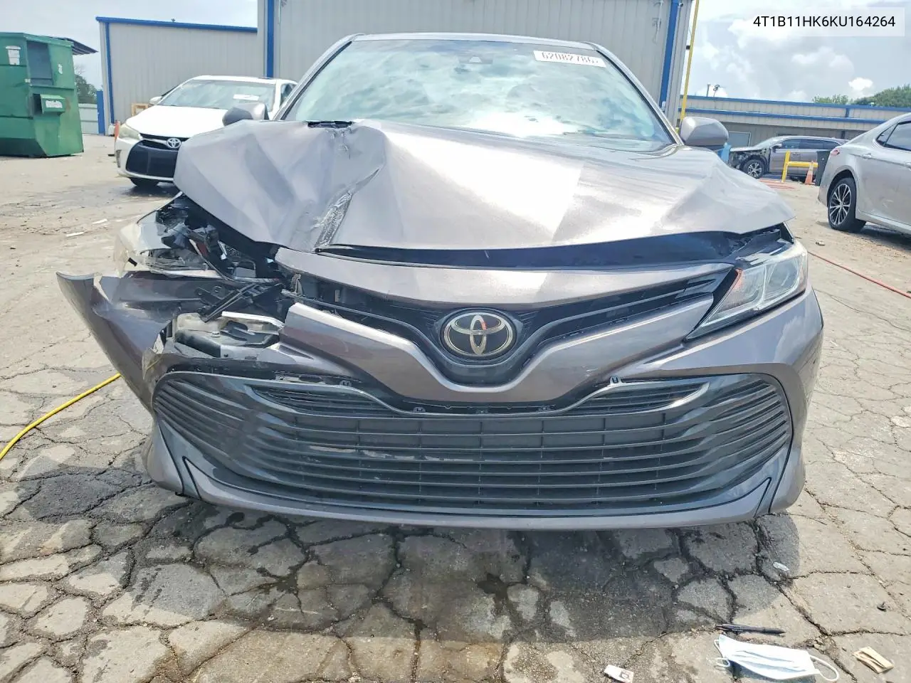 2019 Toyota Camry Le VIN: 4T1B11HK6KU164264 Lot: 62082786