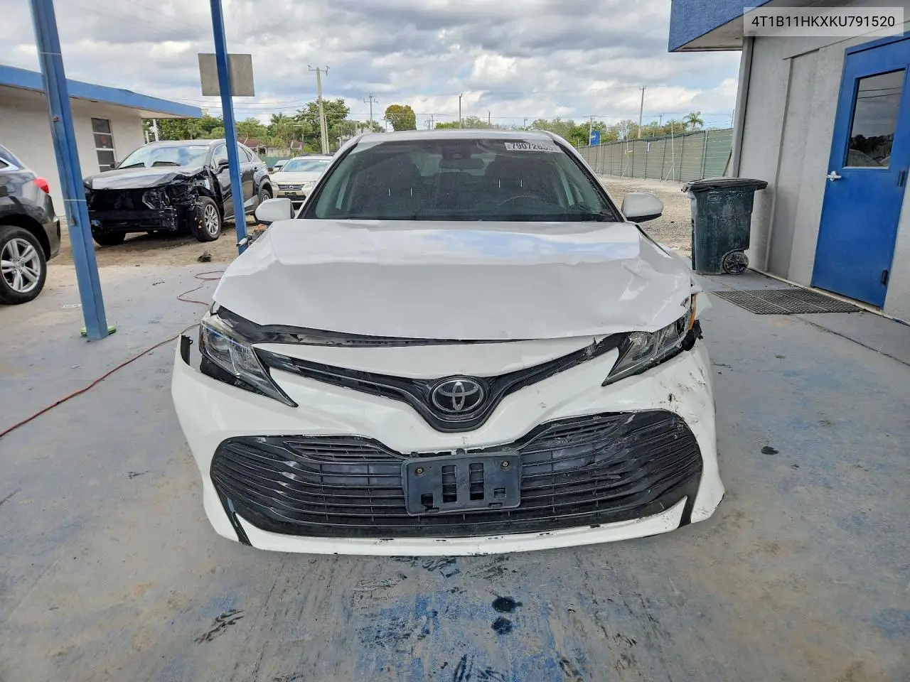 VIII (XV70)