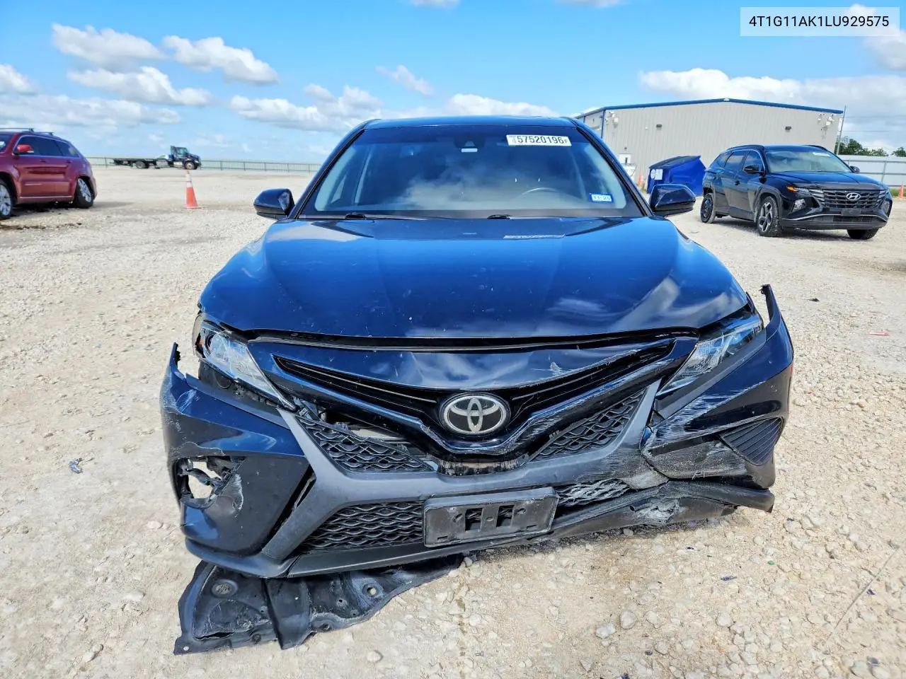 2020 Toyota Camry Se VIN: 4T1G11AK1LU929575 Lot: 57520196
