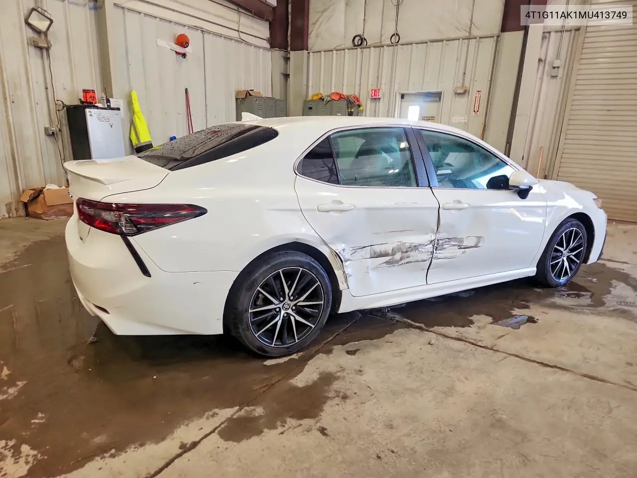4T1G11AK1MU413749 2021 Toyota Camry Se