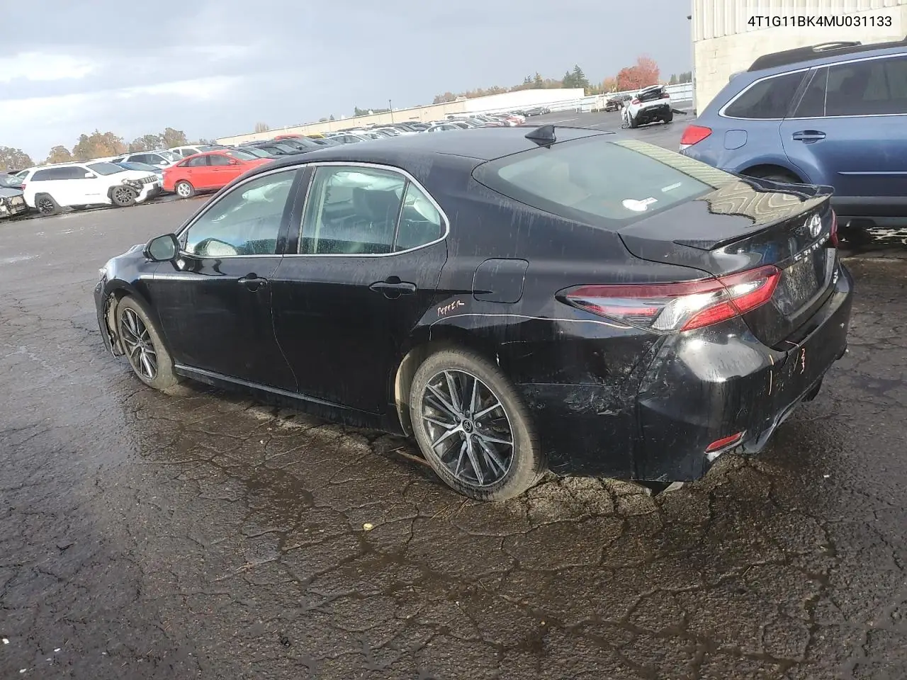 4T1G11BK4MU031133 2021 Toyota Camry