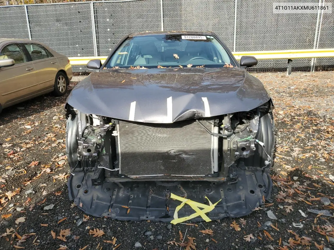 4T1G11AKXMU611861 2021 Toyota Camry Se