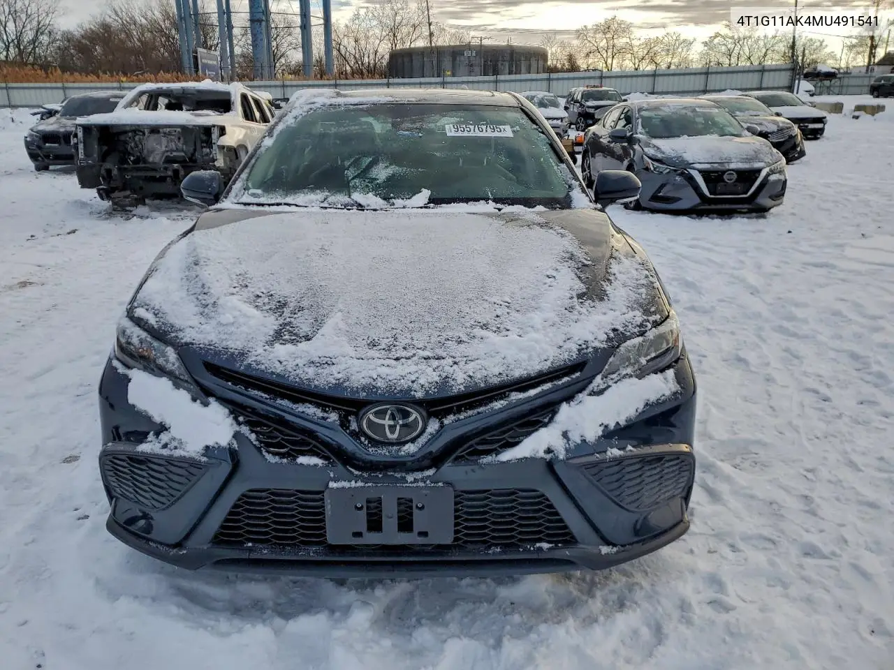 4T1G11AK4MU491541 2021 Toyota Camry Se