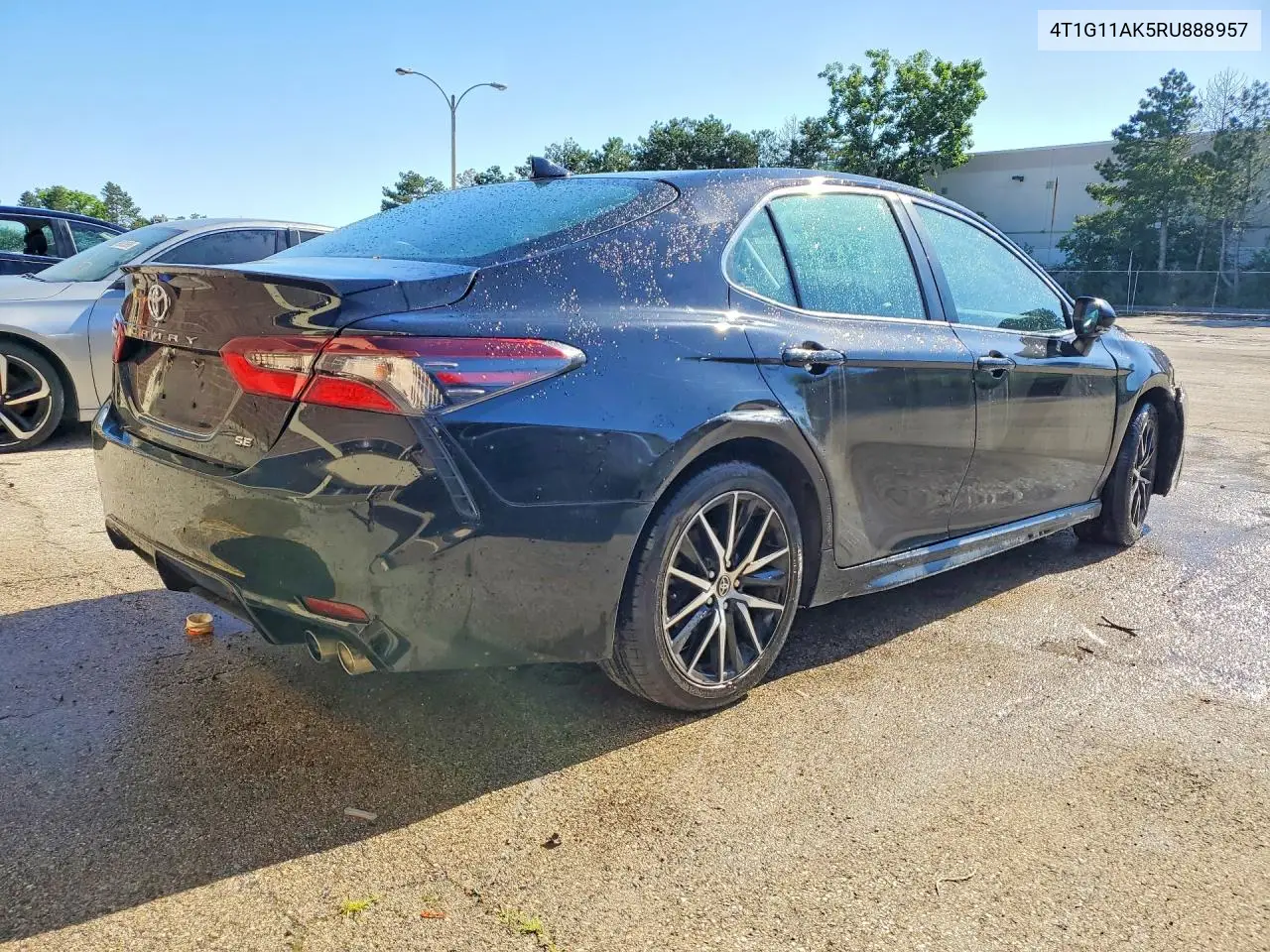 2024 Toyota Camry Se VIN: 4T1G11AK5RU888957 Lot: 57535536