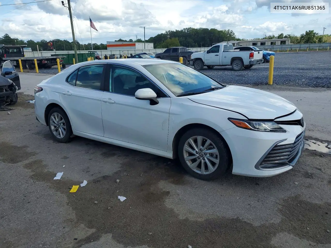 2024 Toyt Camry Le VIN: 4T1C11AK6RU851365 Lot: 61838376
