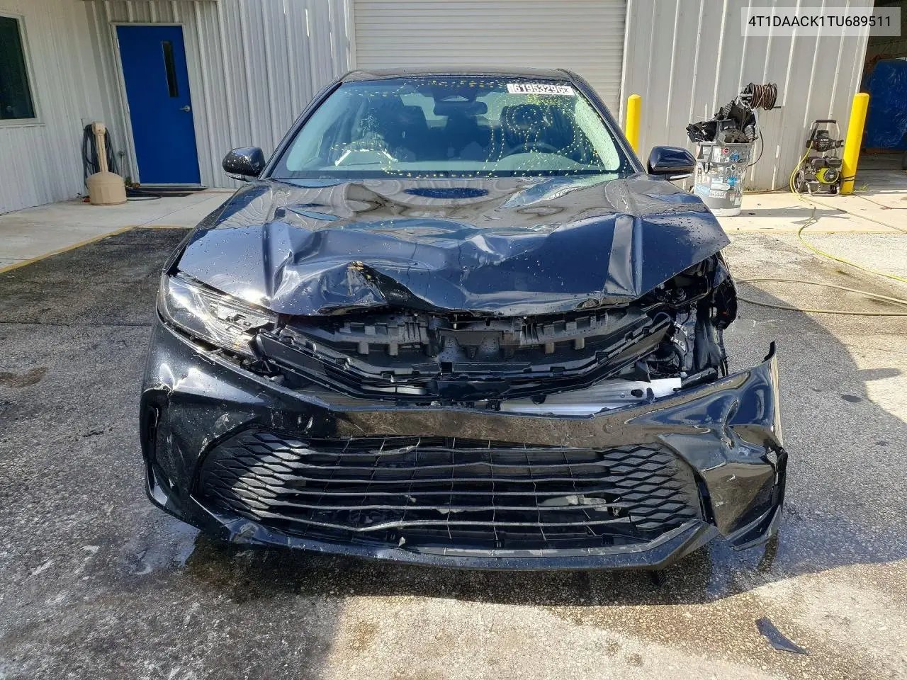 2026 Toyota Camry Le VIN: 4T1DAACK1TU689511 Lot: 61953296