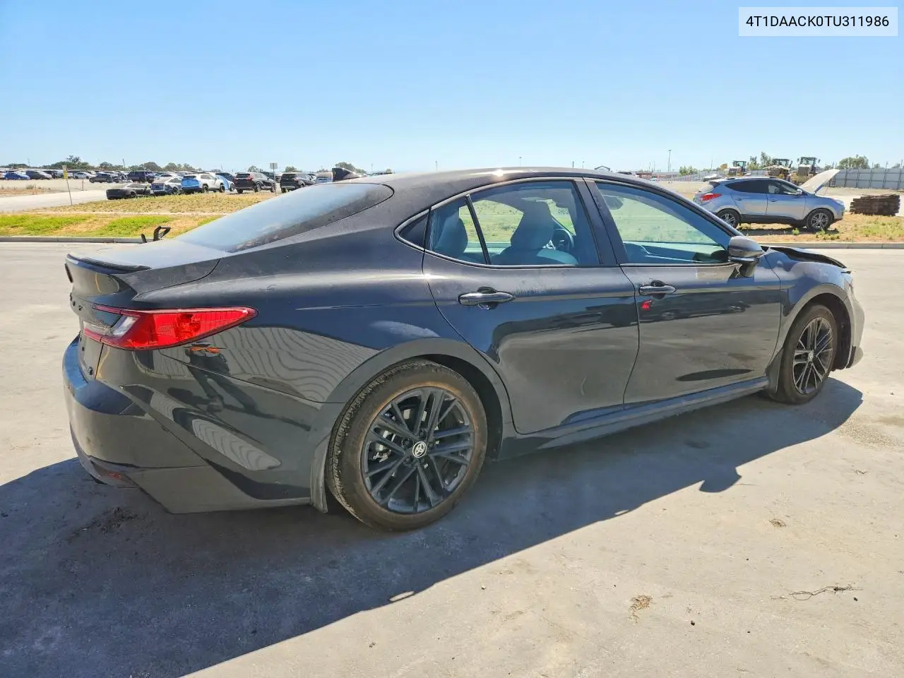 2026 Toyota Camry Se VIN: 4T1DAACK0TU311986 Lot: 61973626