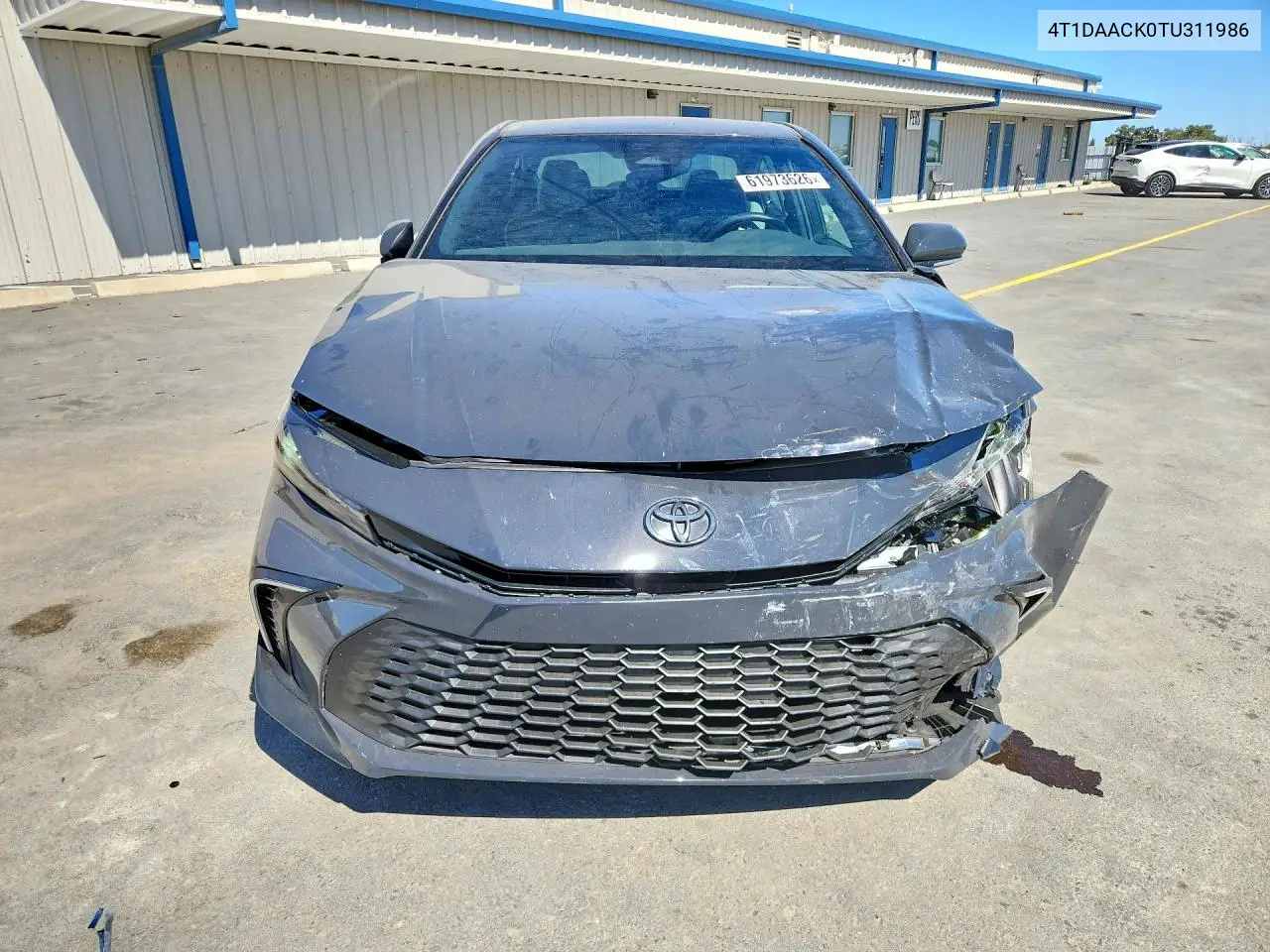 2026 Toyota Camry Se VIN: 4T1DAACK0TU311986 Lot: 61973626