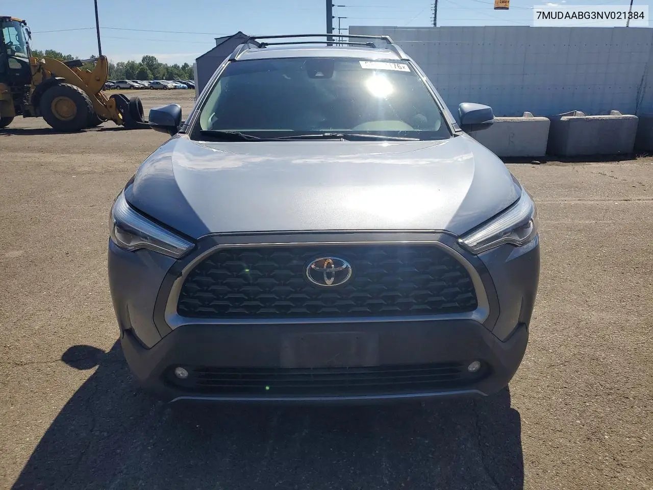 2022 Toyota Corolla Cross Xle VIN: 7MUDAABG3NV021384 Lot: 58032176